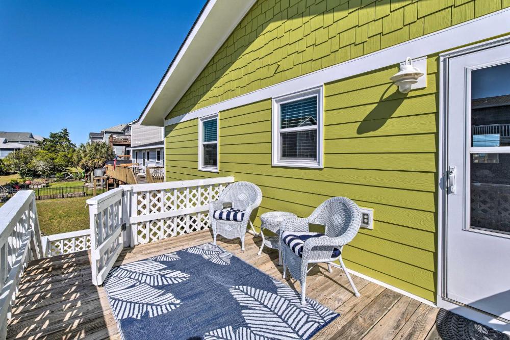 Quaint Sand Dollar Sandbar - Walk to Beach!